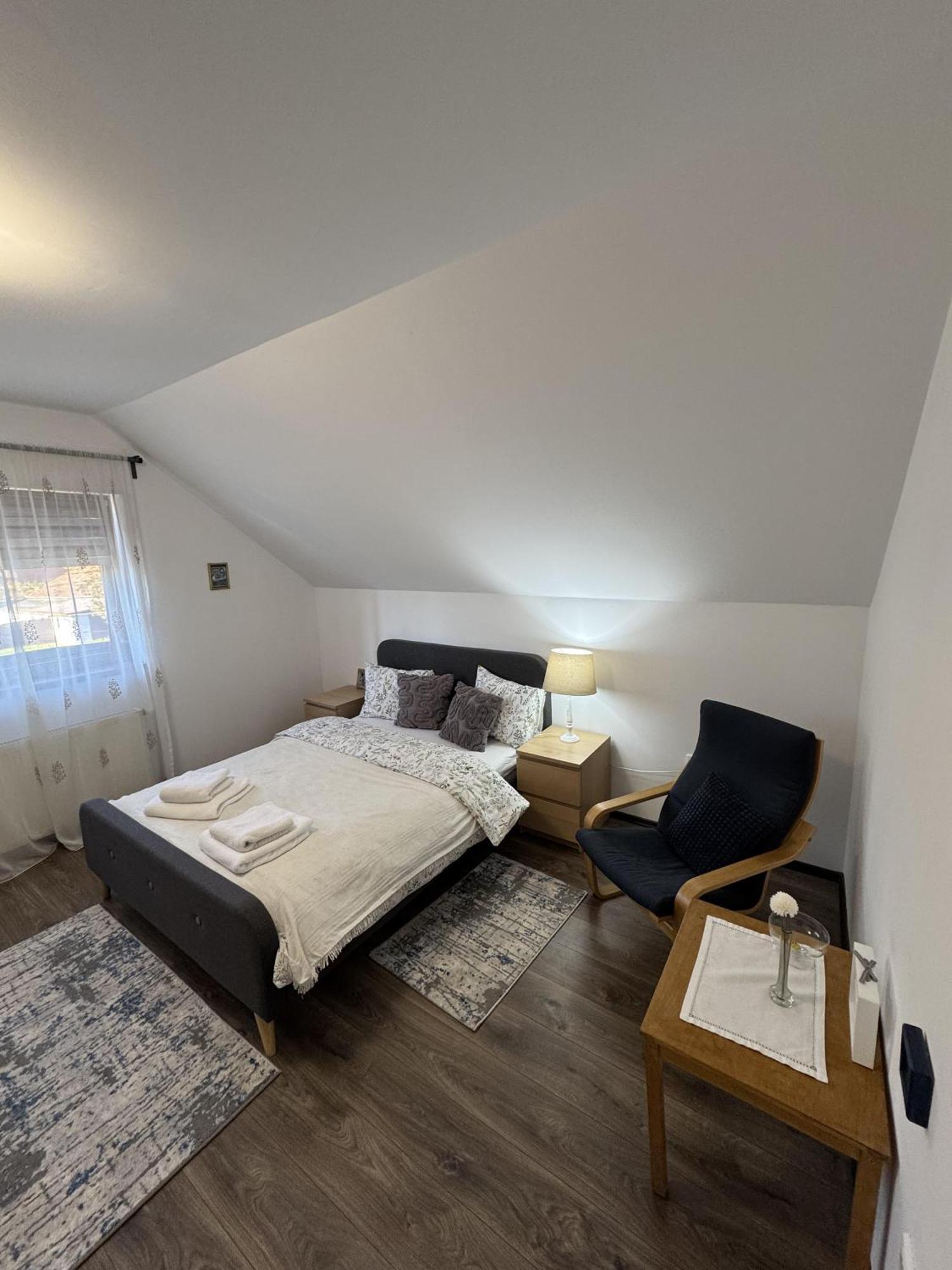 Vik'S Home Sighisoara Ngoại thất bức ảnh