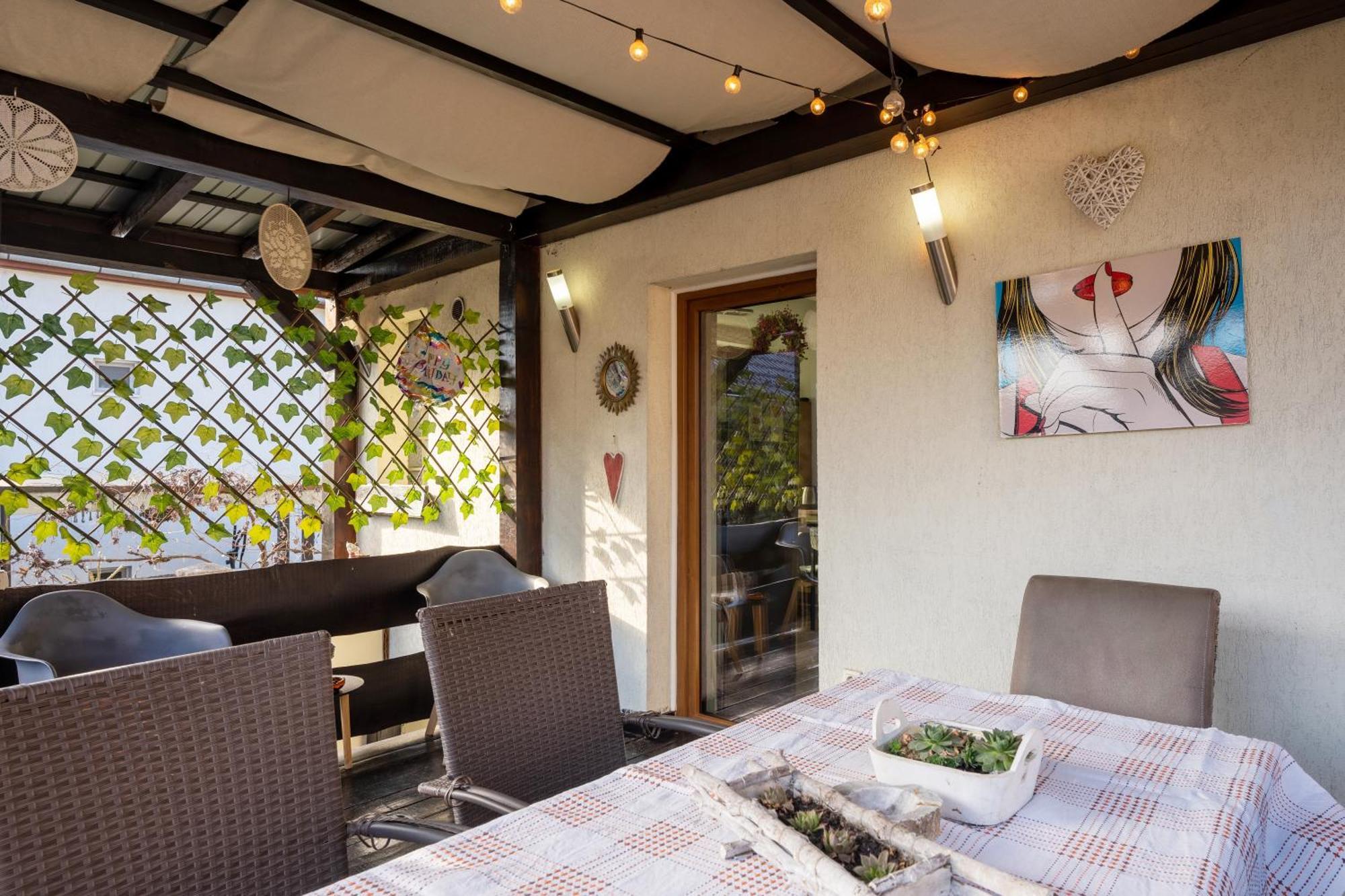 Vik'S Home Sighisoara Ngoại thất bức ảnh